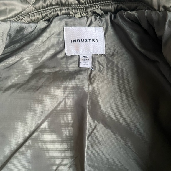 Green Quilted Jacket - Picture 3 of 3